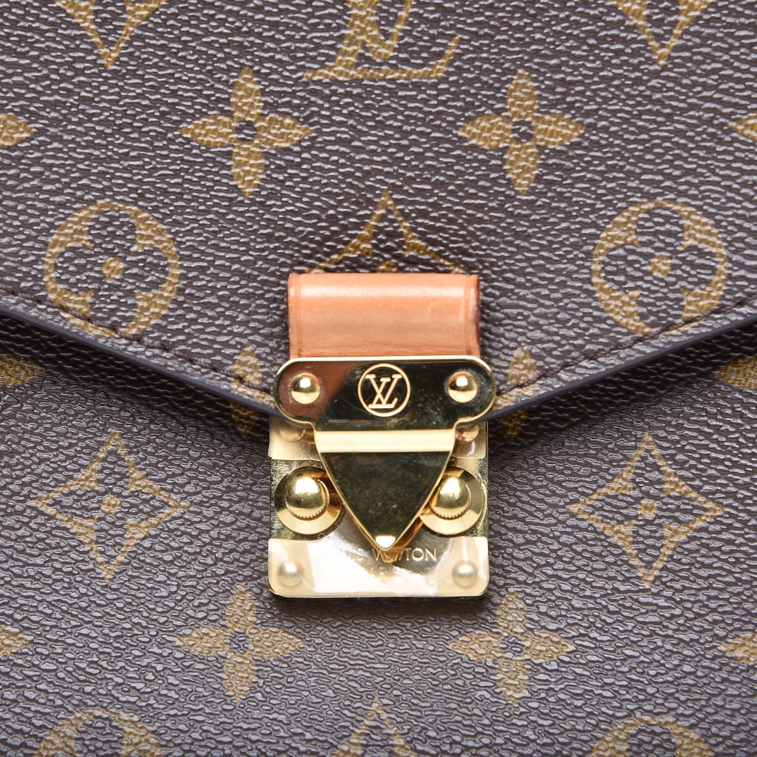 Louis Vuitton Monogram Pochette Metis 5 of 8