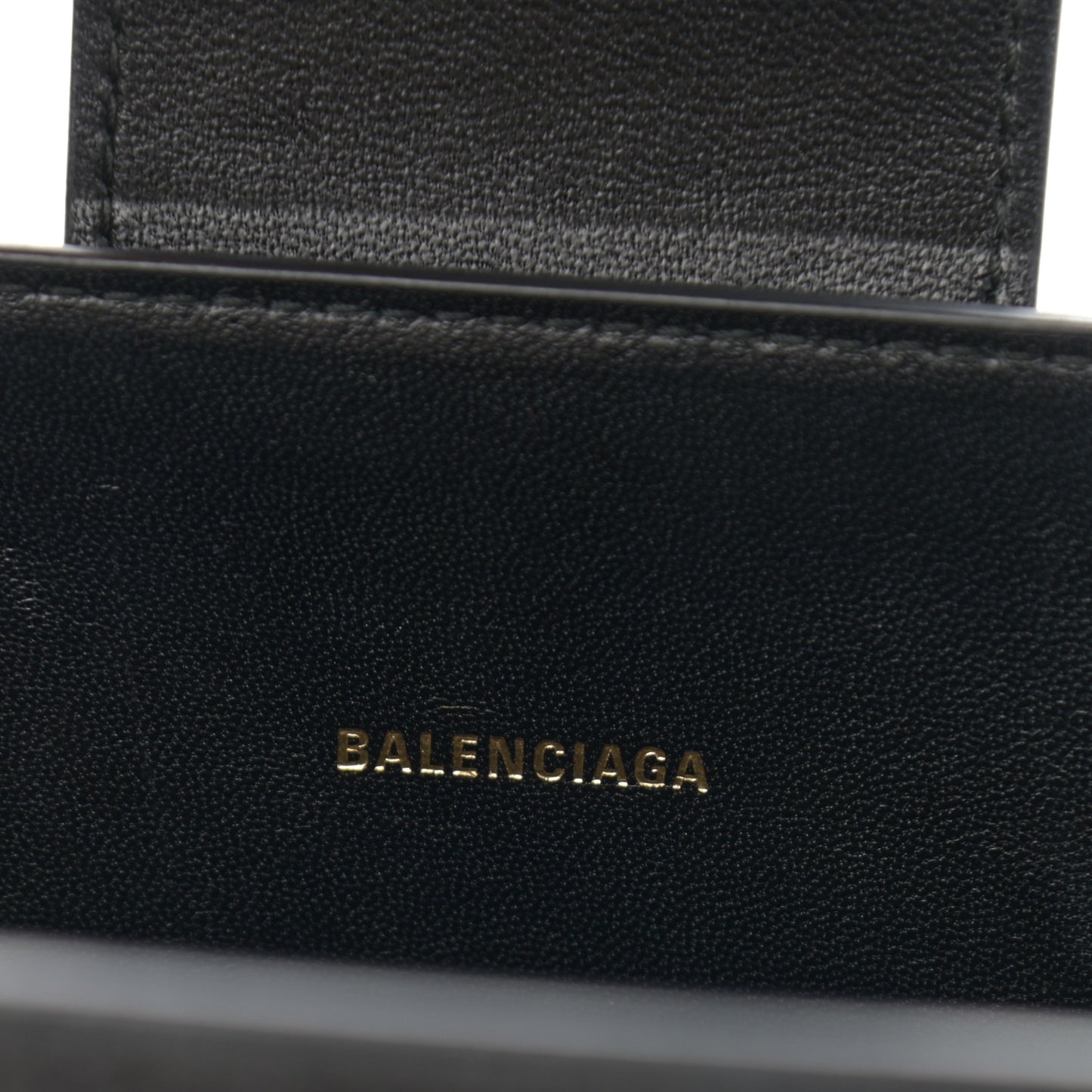 Calfskin Crocodile Embossed Medium Sharp Tote Black