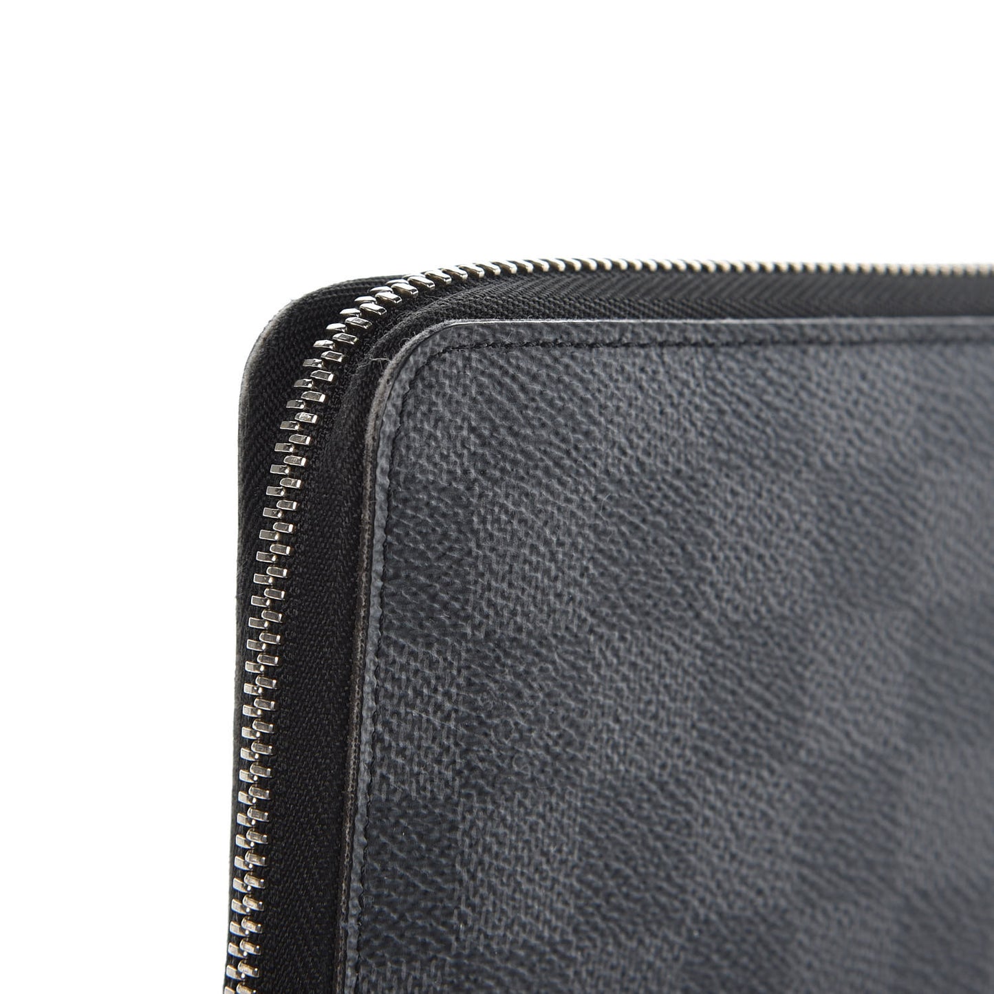 Damier Graphite Zippy Organizer Wallet
