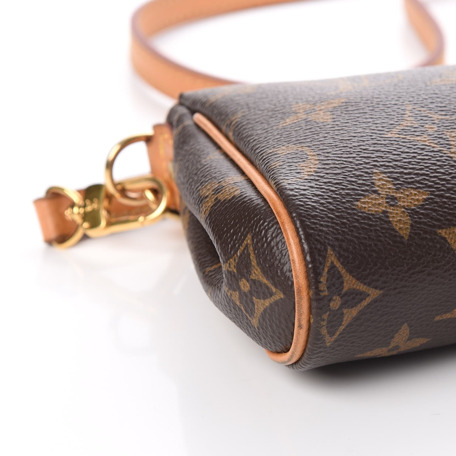 Louis Vuitton Monogram Eva Clutch 9 of 12