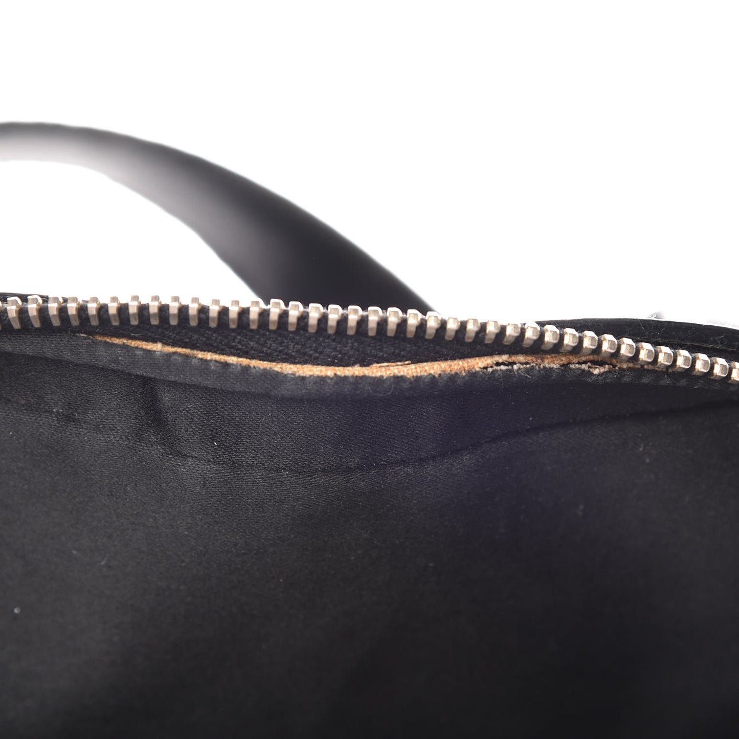 Textured Patent Calfskin Medium Muse Black