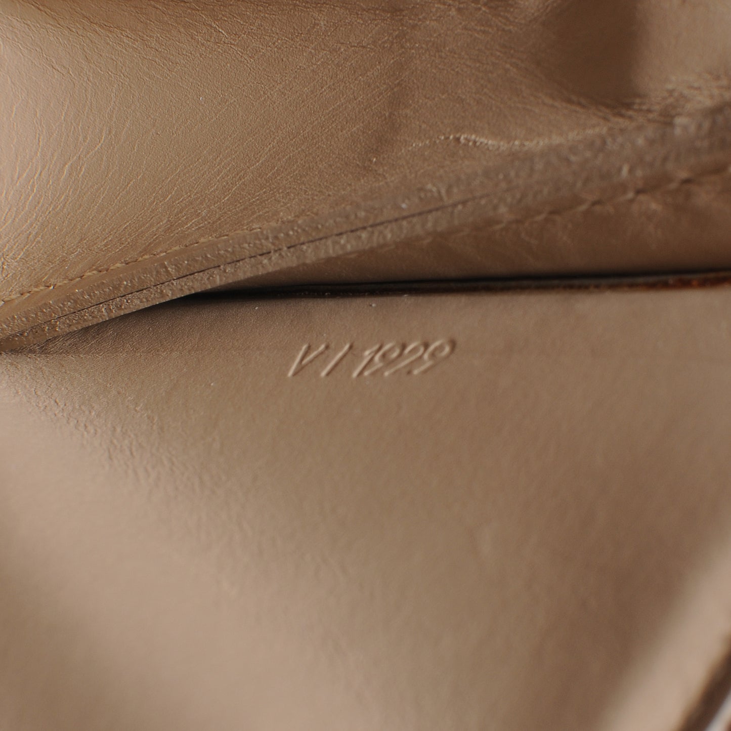 Vernis Lexington Pochette Beige