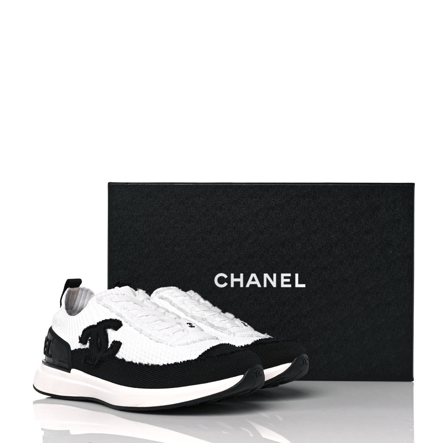 Chanel Knit Womens CC Sneakers CC Sneakers 37.5 White Black 9 of 9