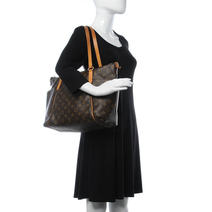 Louis Vuitton Monogram Totally MM 2 of 8