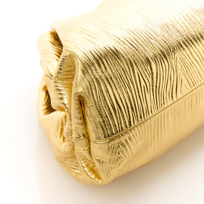 Bottega Veneta Metallic Bark Calfskin Embossed The Pouch Oversized Clutch Oro 10 of 11