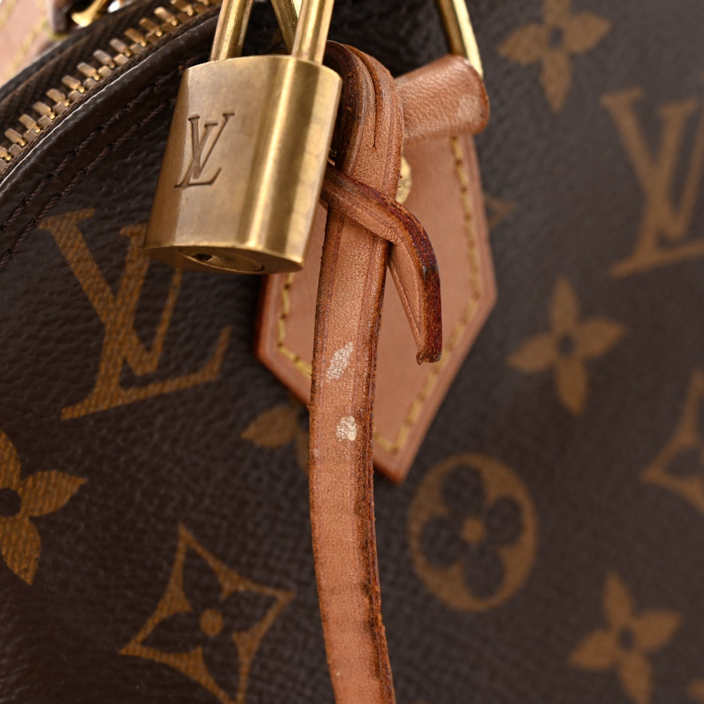 Monogram Alma BB