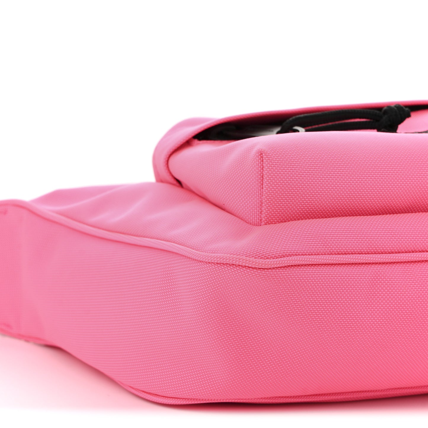 Recycled Sport Nylon Chain Logo Medium Raver Bag Black Fluo Pink Black