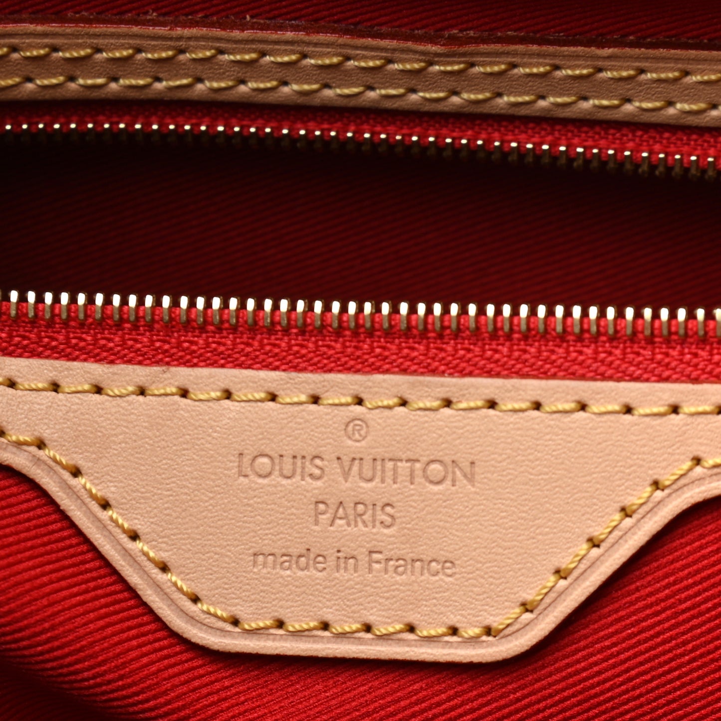 Monogram Carry It