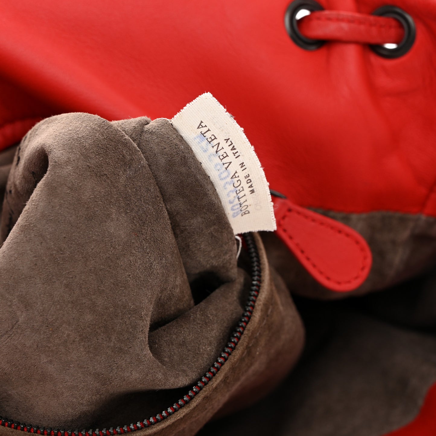 Nappa Intrecciato Messenger Bag Red