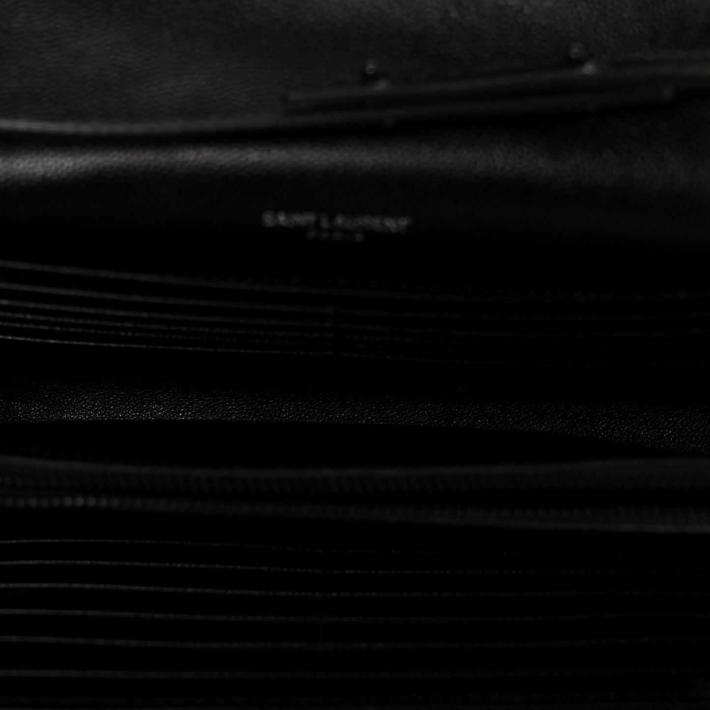 Grain De Poudre Matelasse Chevron Monogram Chain Wallet Black