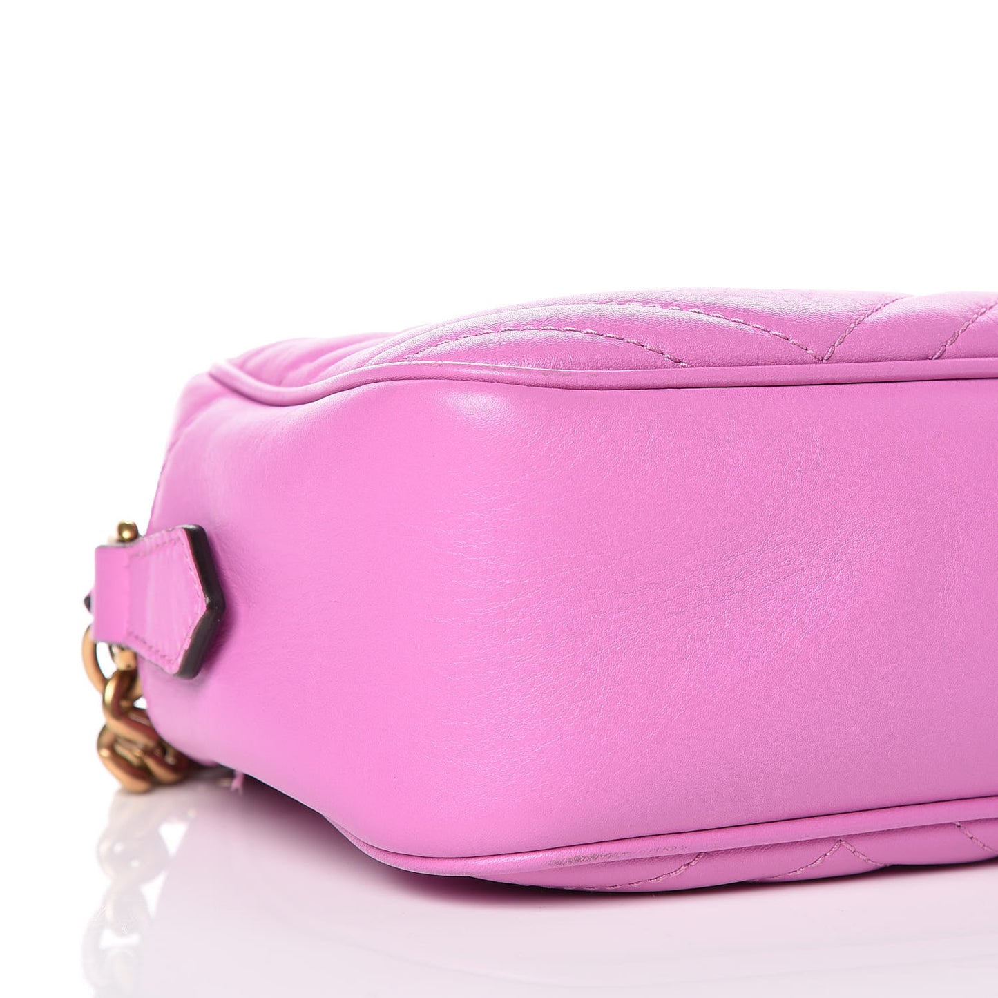 Calfskin Matelasse Small GG Marmont Chain Shoulder Bag Candy Mousse