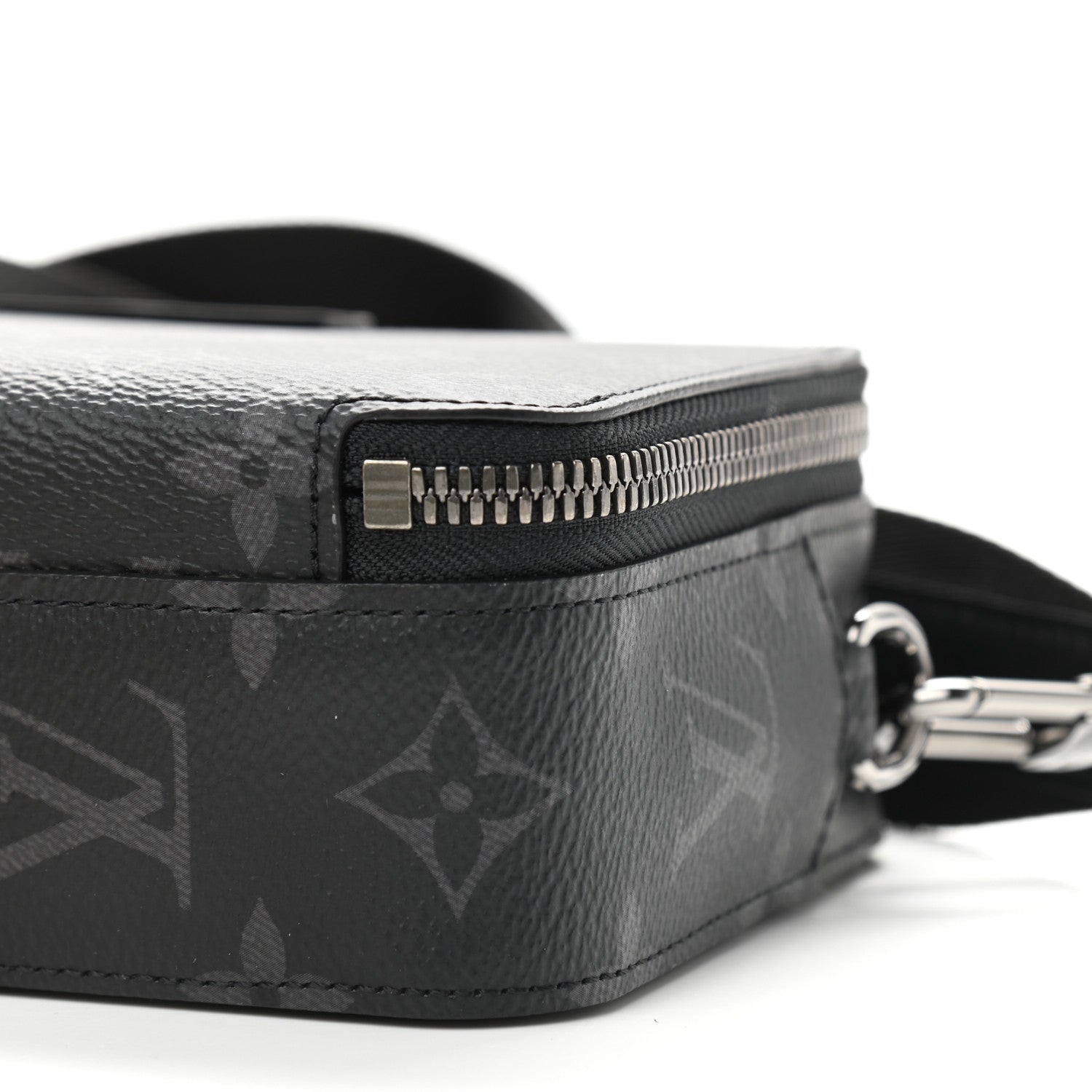 Louis Vuitton Monogram Eclipse Alpha Wearable Wallet 8 of 8