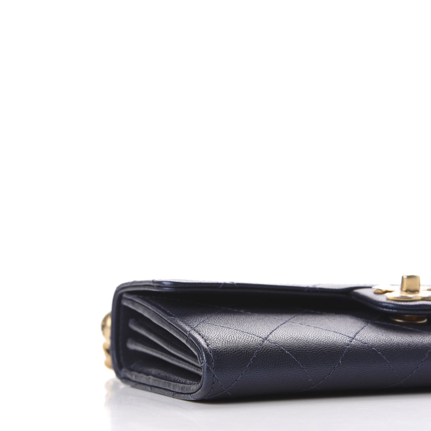 Chanel Iridescent Lambskin Quilted Chic Pearls Clutch With Chain Blue 6 of 12