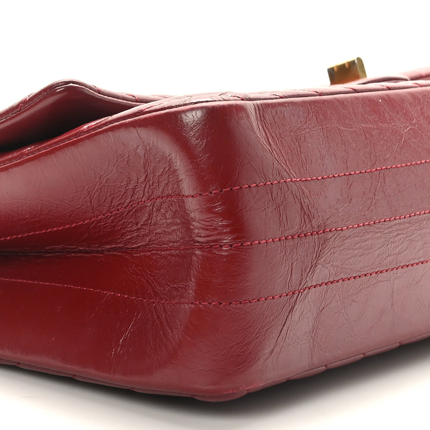 Aged Calfskin Chevron Quilted 2.55 Reissue 226 Flap Red
