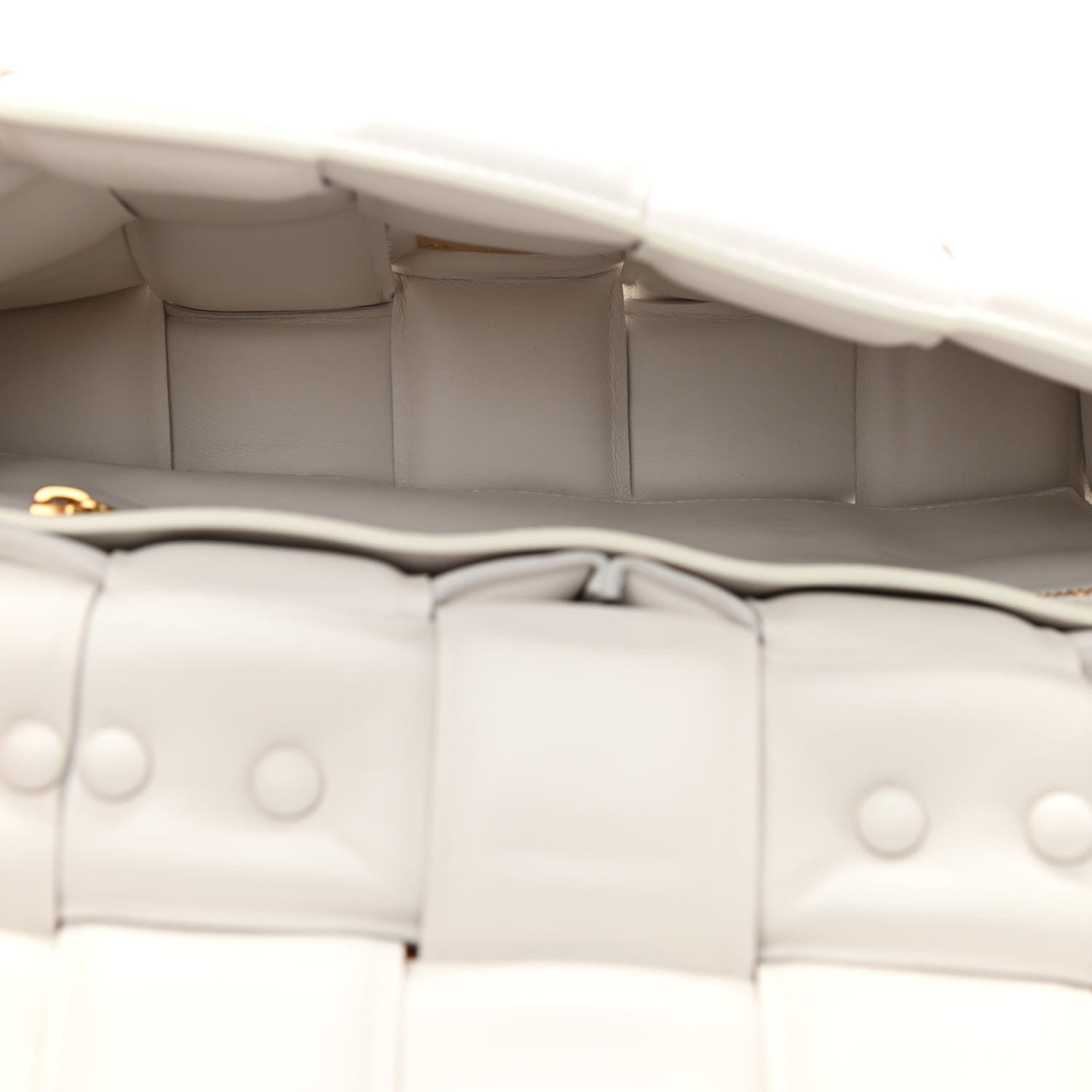 Bottega Veneta Lambskin Maxi Intreccio Padded Chain Cassette Crossbody Bag White 5 of 11