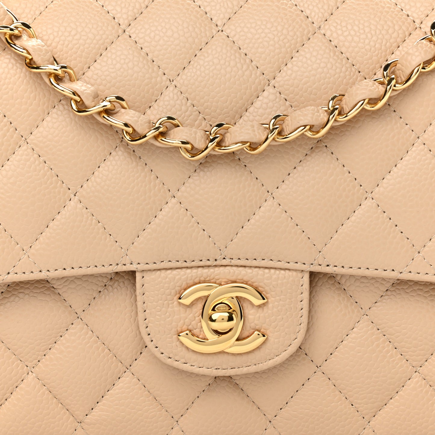 Caviar Quilted Medium Double Flap Beige Clair