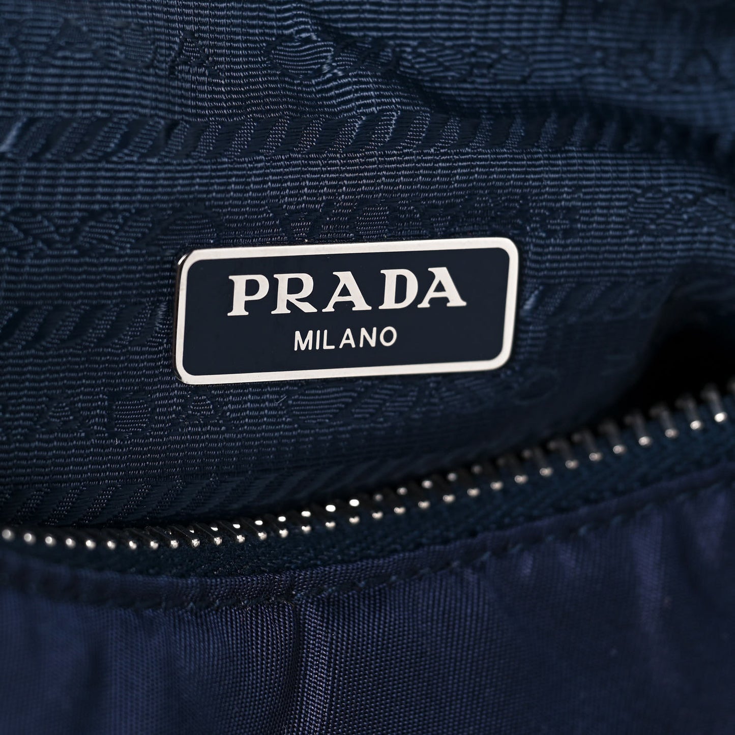 Nylon Re-Edition 2005 Shoulder Bag Blue