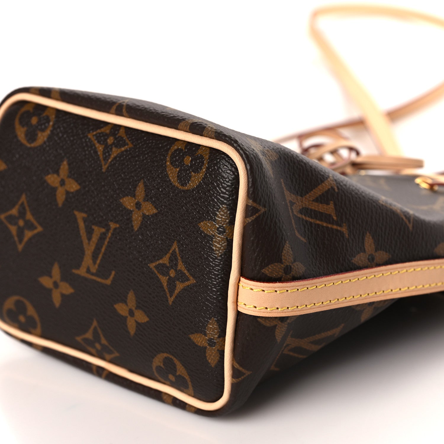 Louis Vuitton Monogram Nano Noe 9 of 10