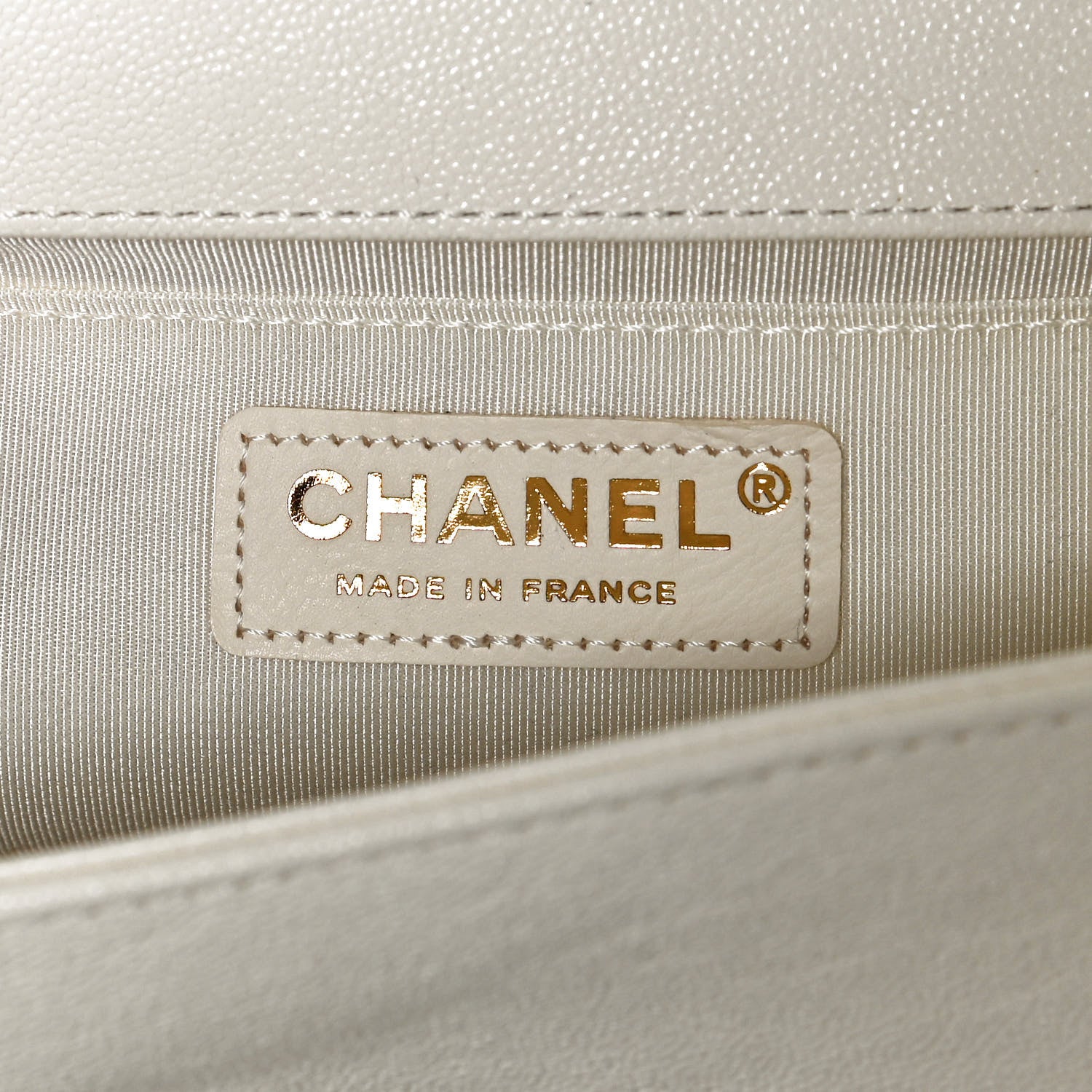 Chanel Caviar Quilted Medium Boy Flap White 5 of 10