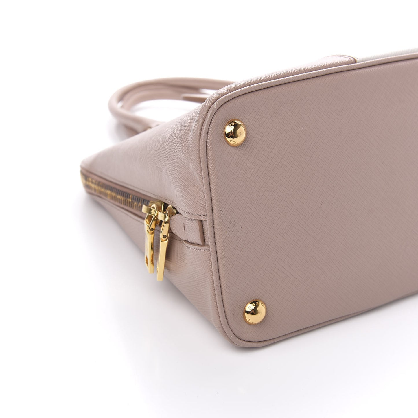 Saffiano Lux Bi-Color Promenade Tote Cammeo Talco