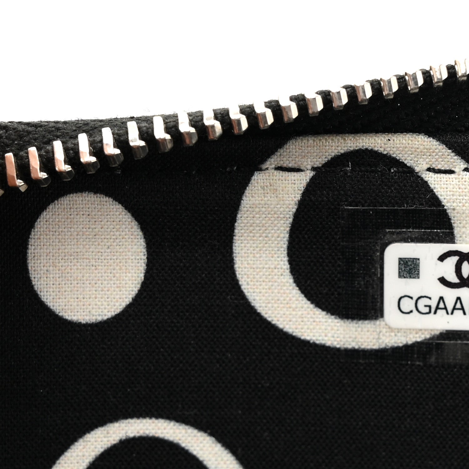 Chanel Caviar Quilted CC Logo Zip Around Card Holder Black 7 of 8