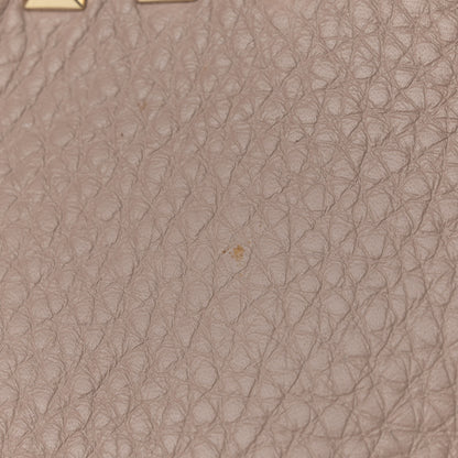 Valentino Garavani Pebbled Calfskin Small Rockstud Flip Lock Hobo Poudre 18 of 18