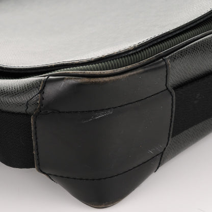 Louis Vuitton Taiga Viktor Messenger Bag Ardoise 9 of 11