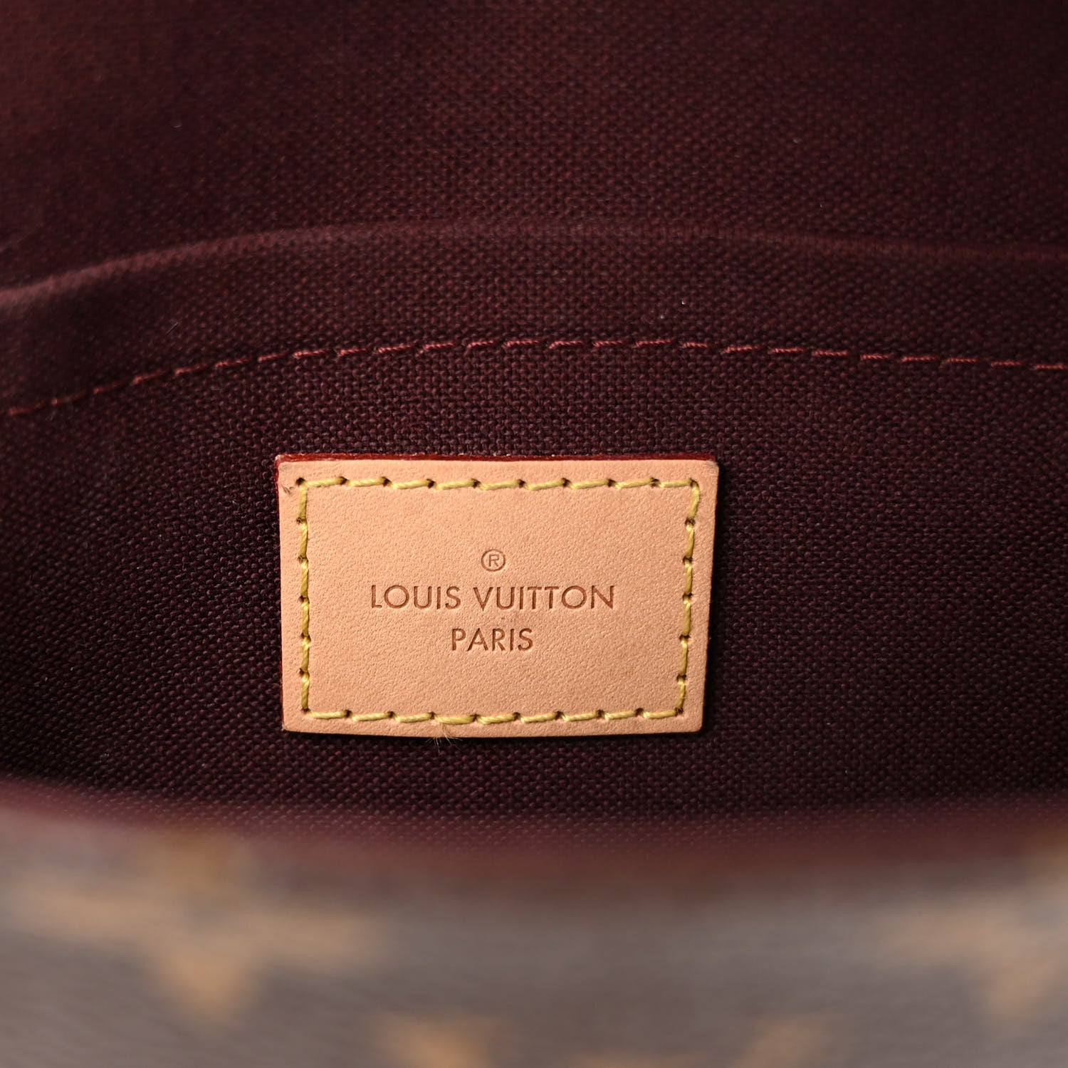 Louis Vuitton Monogram Favorite PM 6 of 9