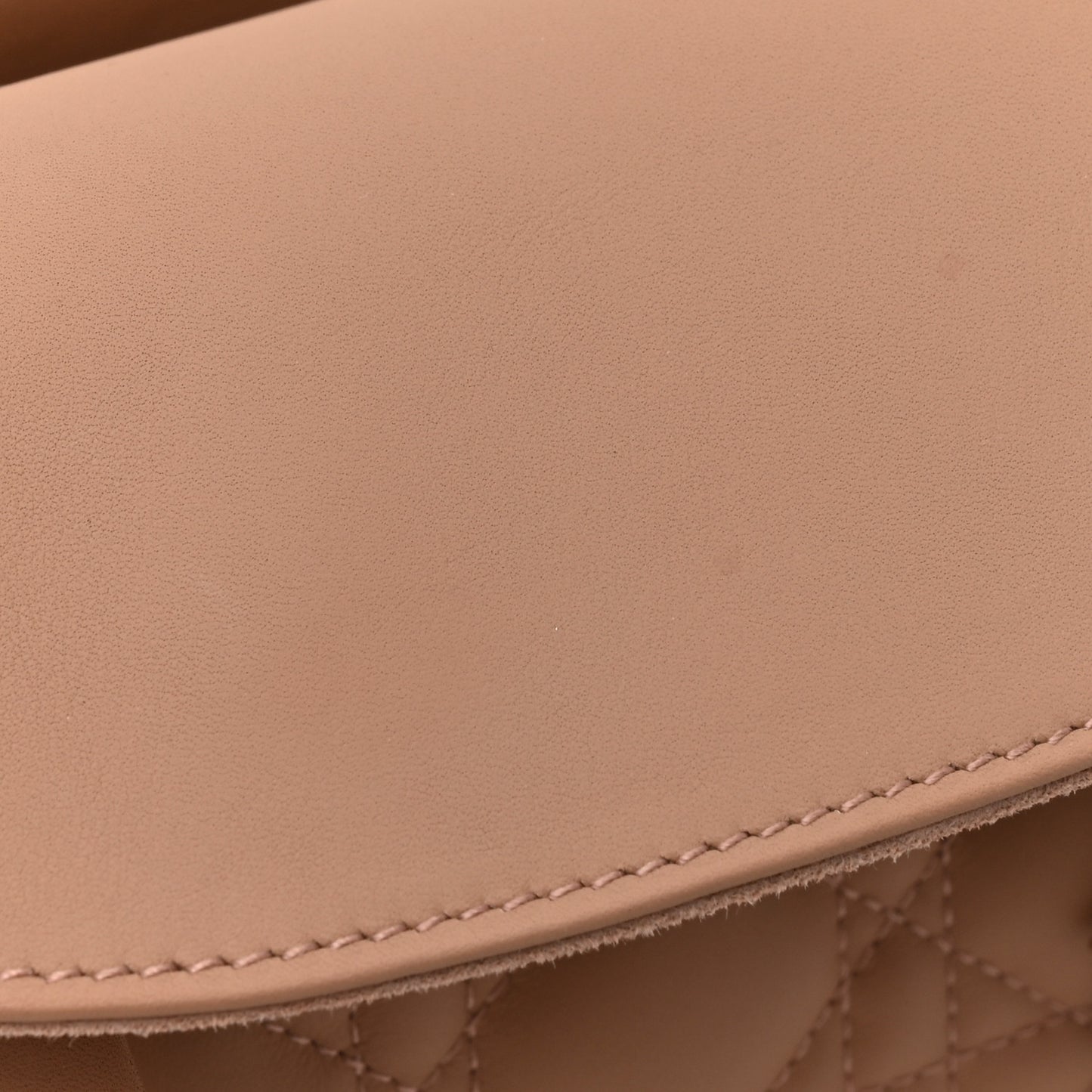 Ultra Matte Calfskin Cannage Medium Lady Dior Beige