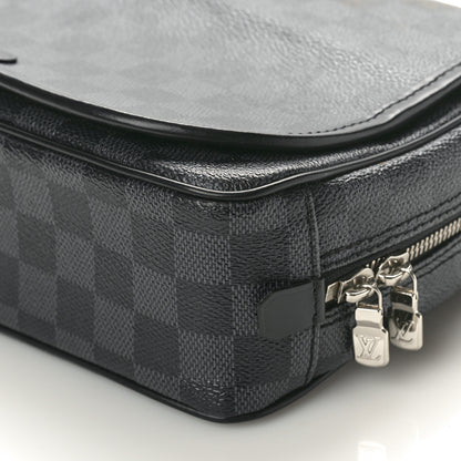 Louis Vuitton Damier Graphite Hanging Toiletry Kit 10 of 10