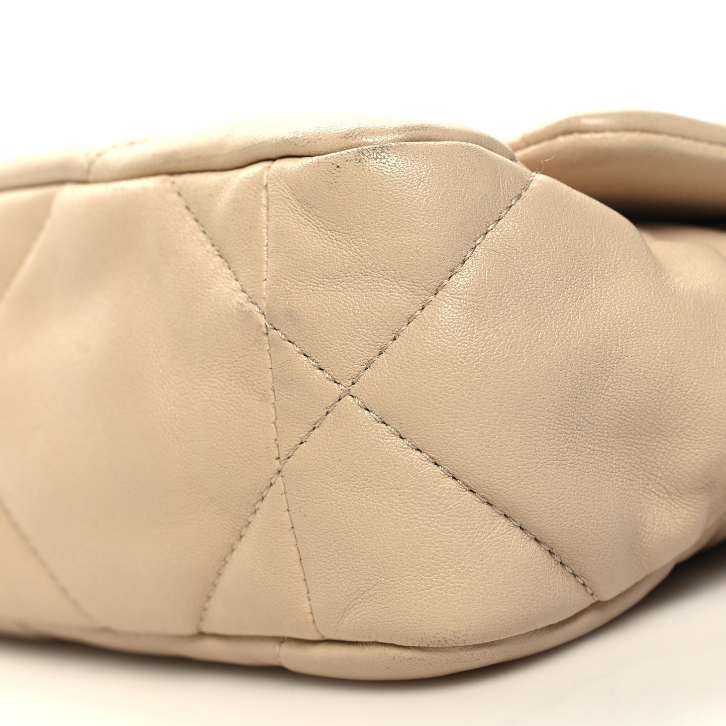 Lambskin Quilted Medium Chanel 19 Flap Light Beige