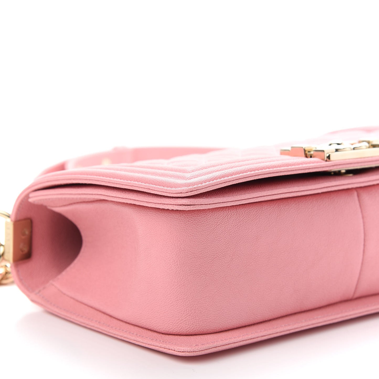 Caviar Quilted Medium Boy Flap Pink