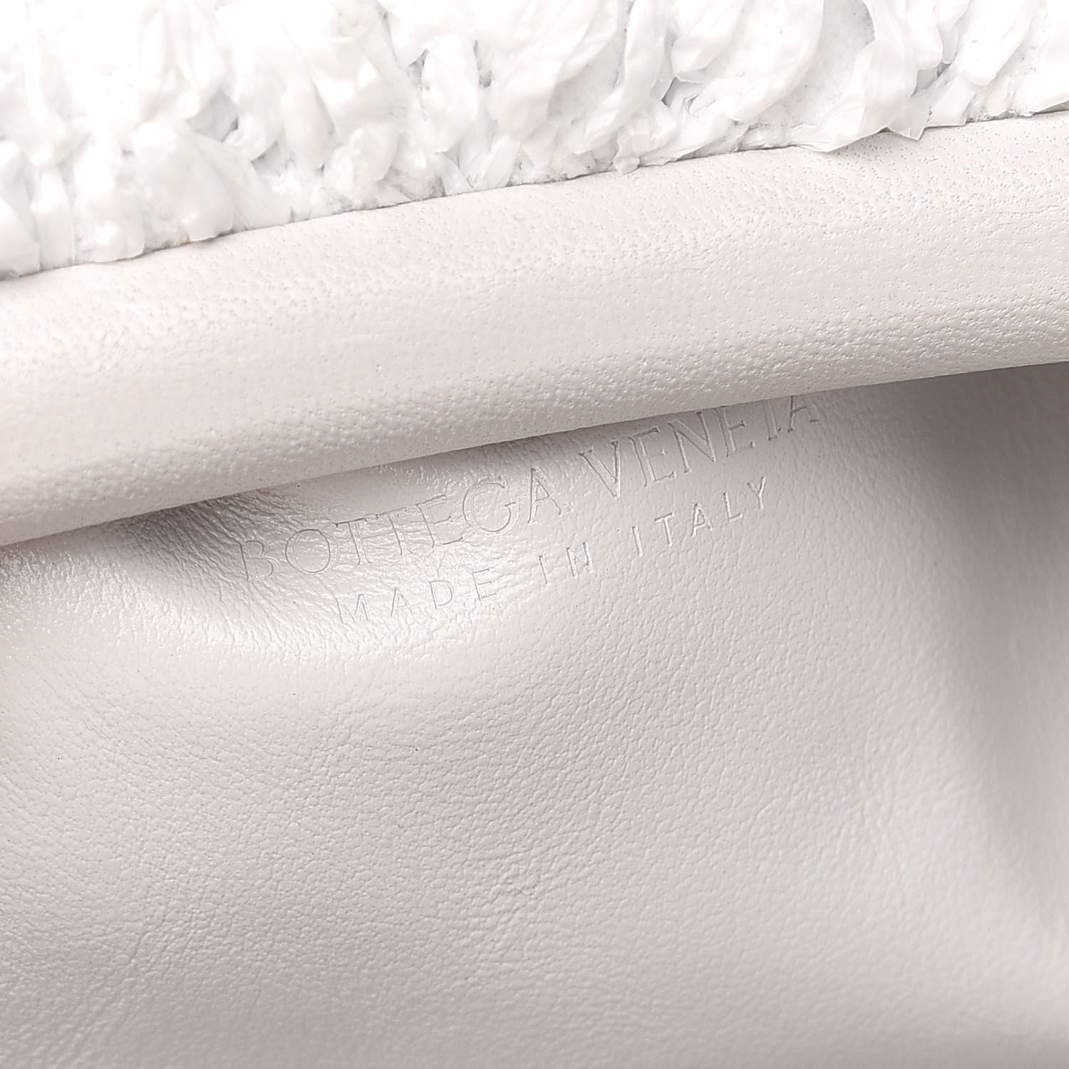 Bottega Veneta Boucle Curly Raffia The Mini Pouch White Chalk 5 of 7