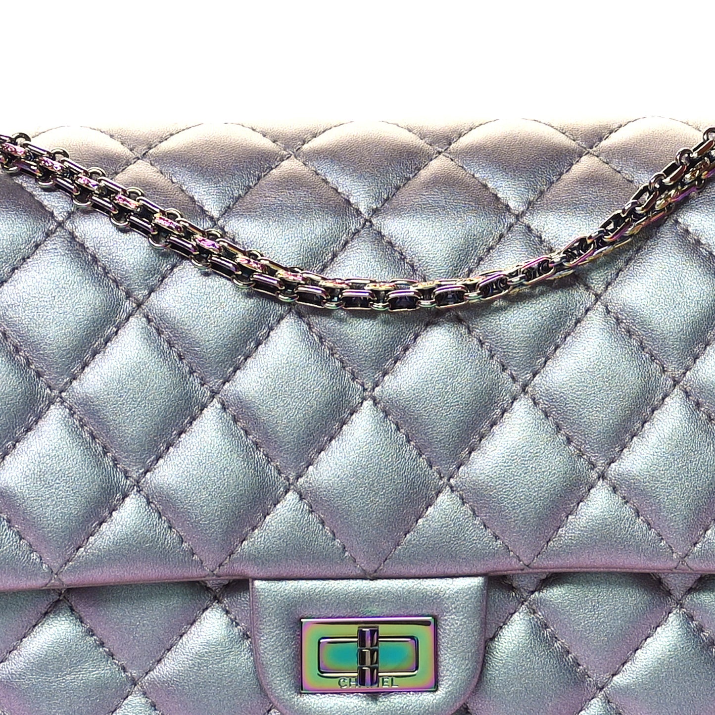 Iridescent Lambskin Quilted 2.55 Reissue 226 Flap Light Purple