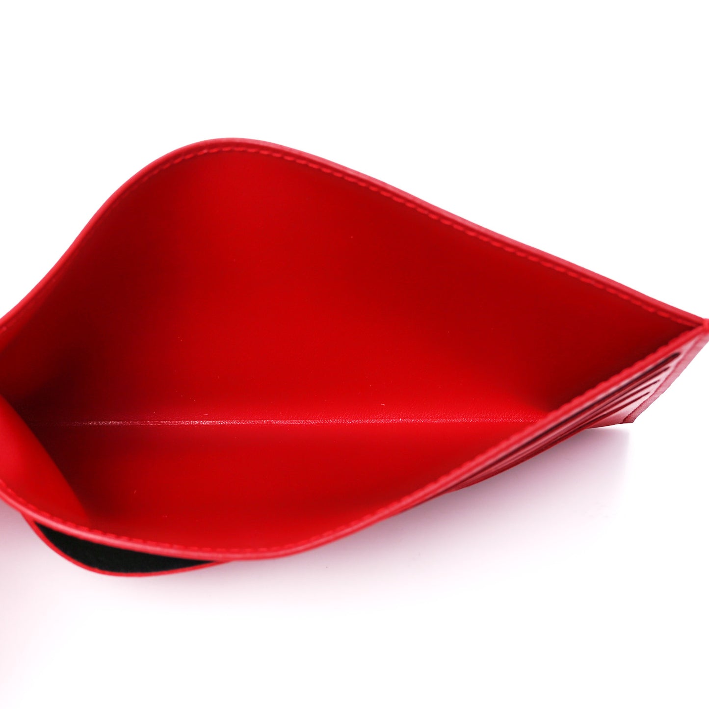 Vernis Felicie Pochette Chain Wallet Cherry