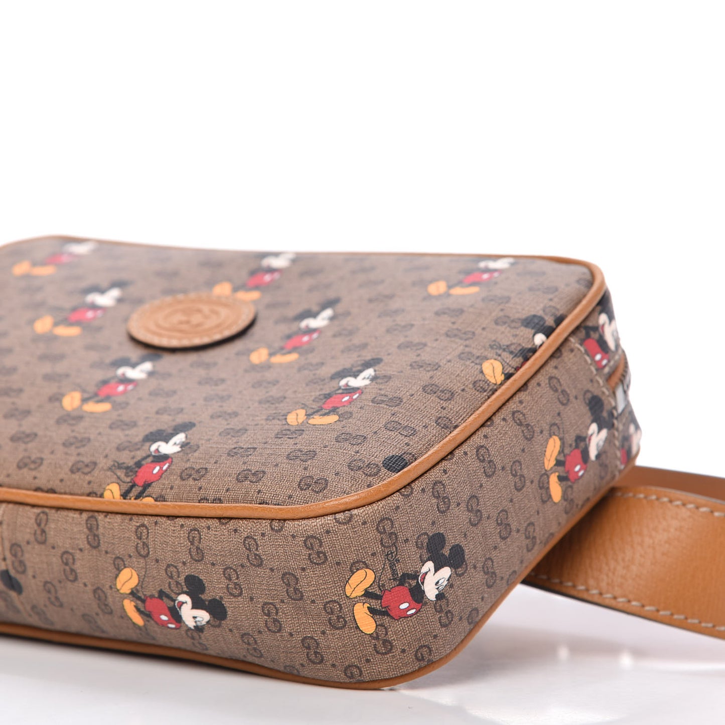 X DISNEY Mini Vintage GG Supreme Monogram Mickey Mouse Small Belt Bag 90 36 Beige Vintage Sun Oil