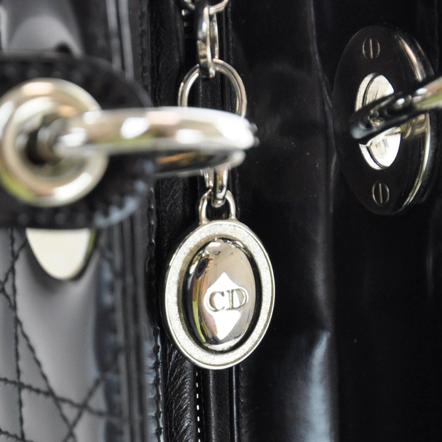 Patent Cannage Medium Lady Dior Black