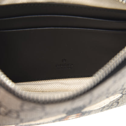 Gucci GG Supreme Monogram Bee Print Wrist Pouch Black 6 of 7