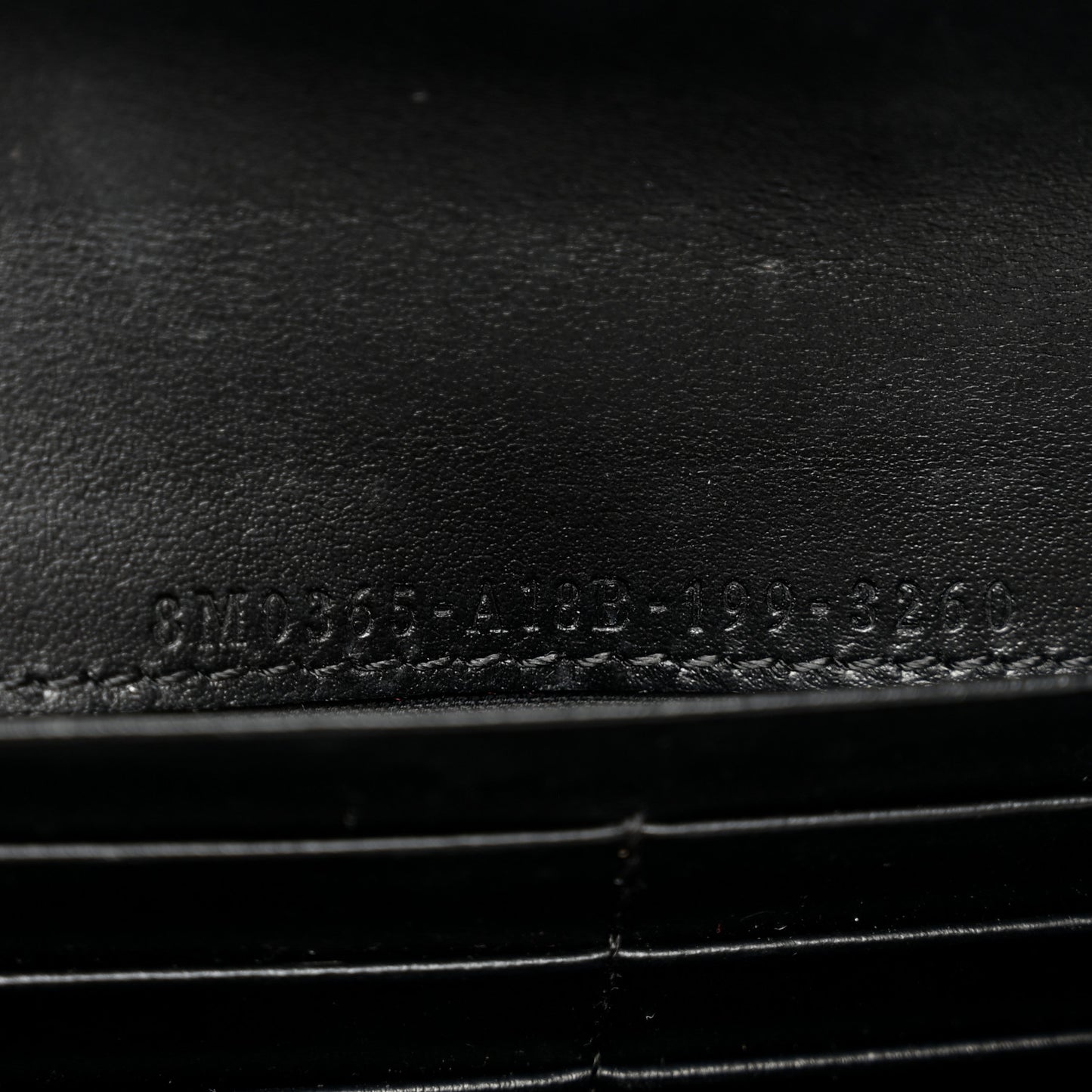 Vitello Cruise F is Fendi Continental Envelope Wallet on Chain Black