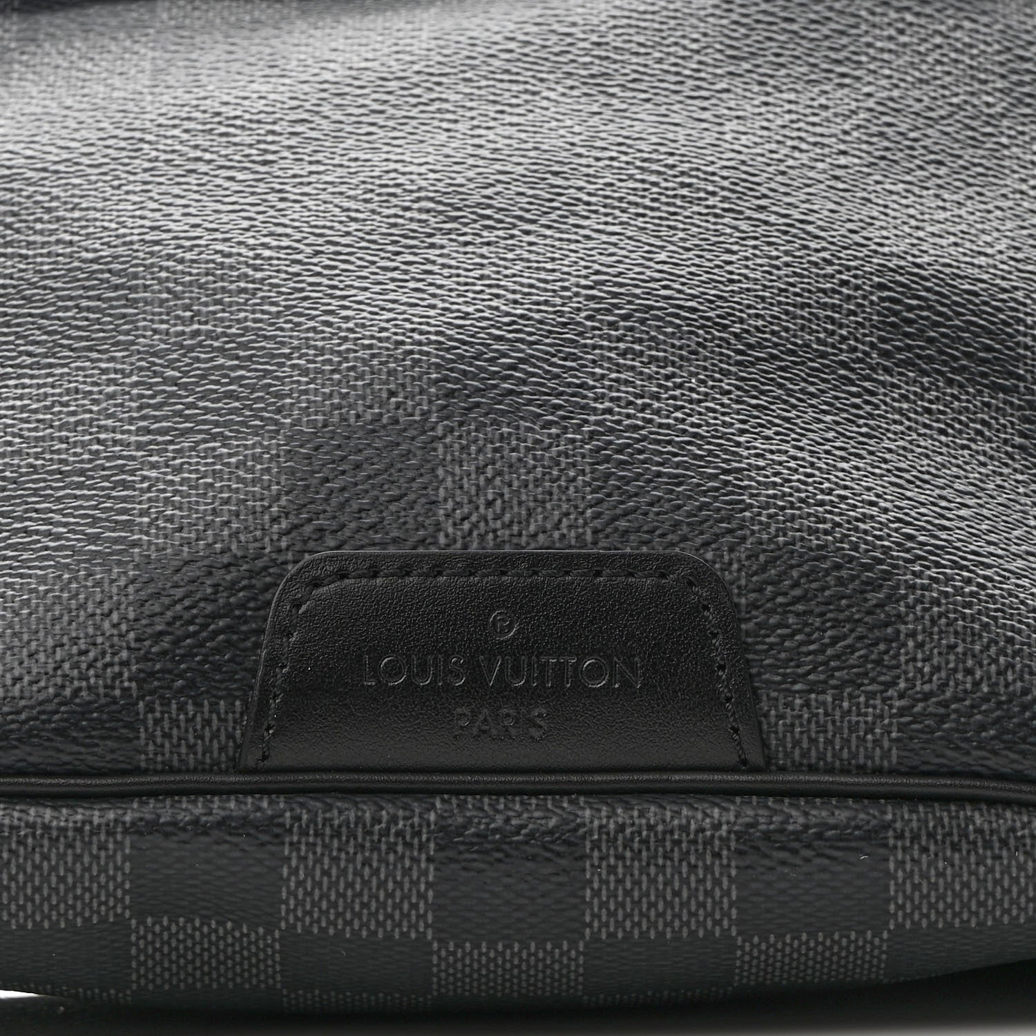 Louis Vuitton Damier Graphite Discovery Bumbag 7 of 9