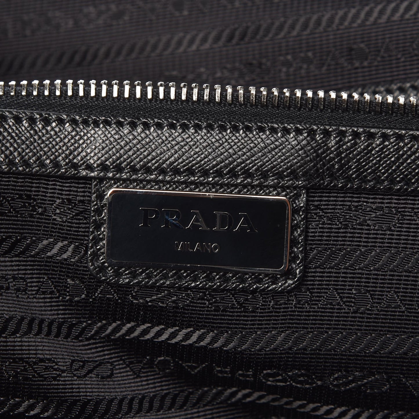 Tessuto Nylon Saffiano Suitcase Black