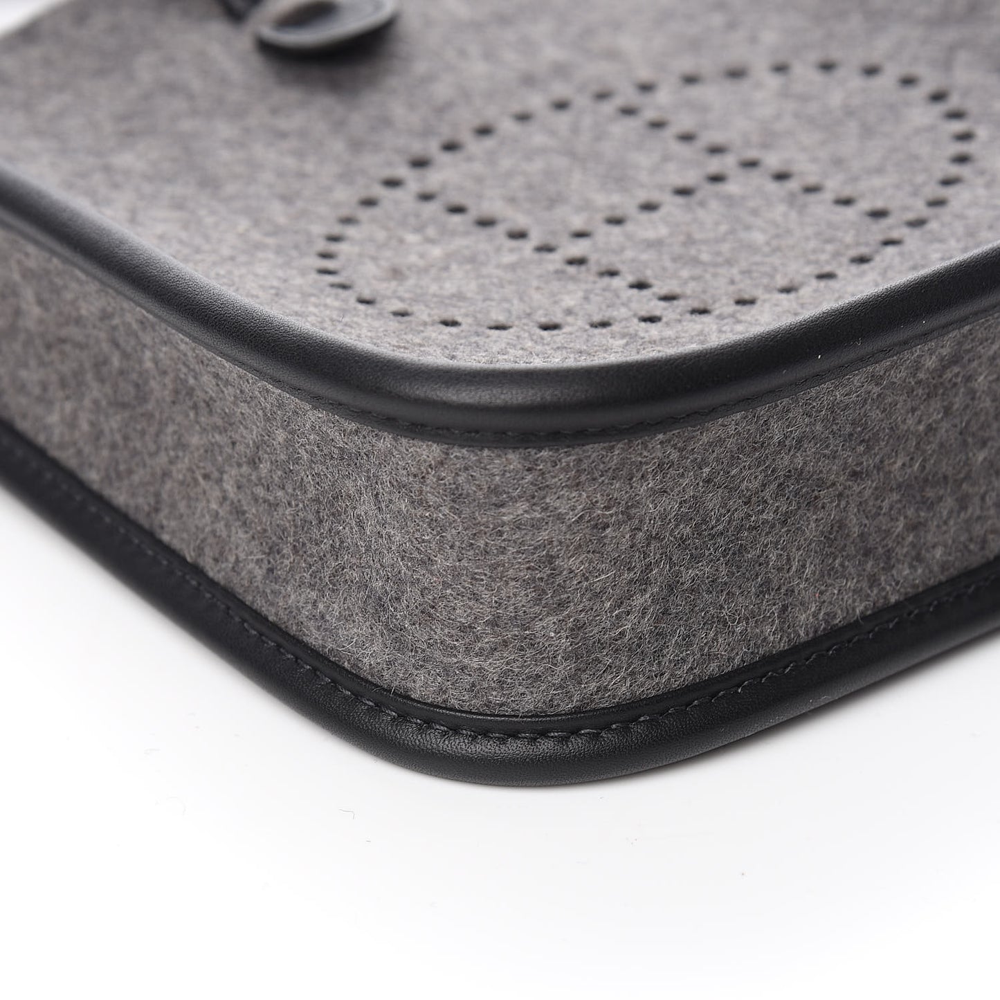 Feutre Swift Evelyne TPM Gris Moyen Black