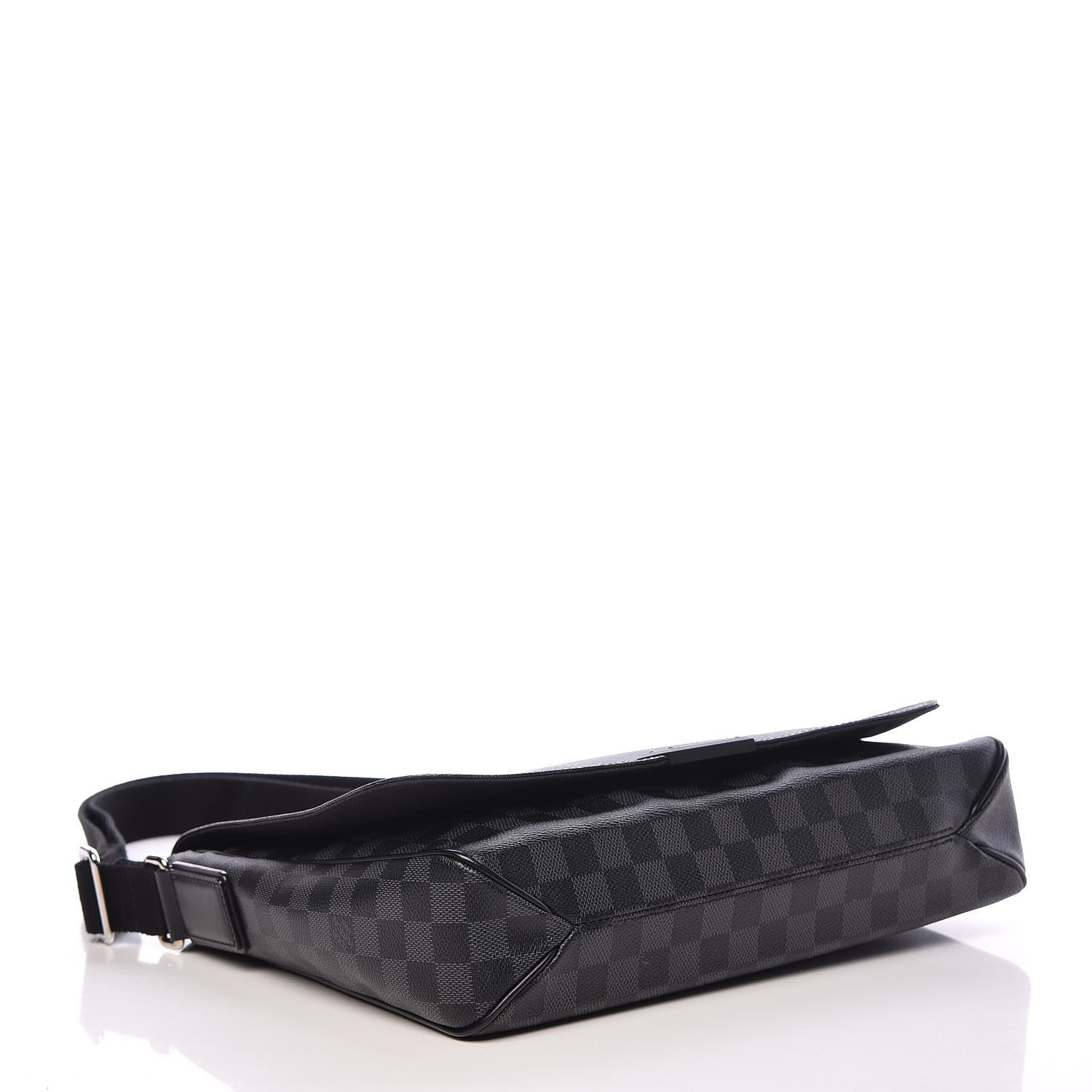 Louis Vuitton Damier Graphite District MM 4 of 10