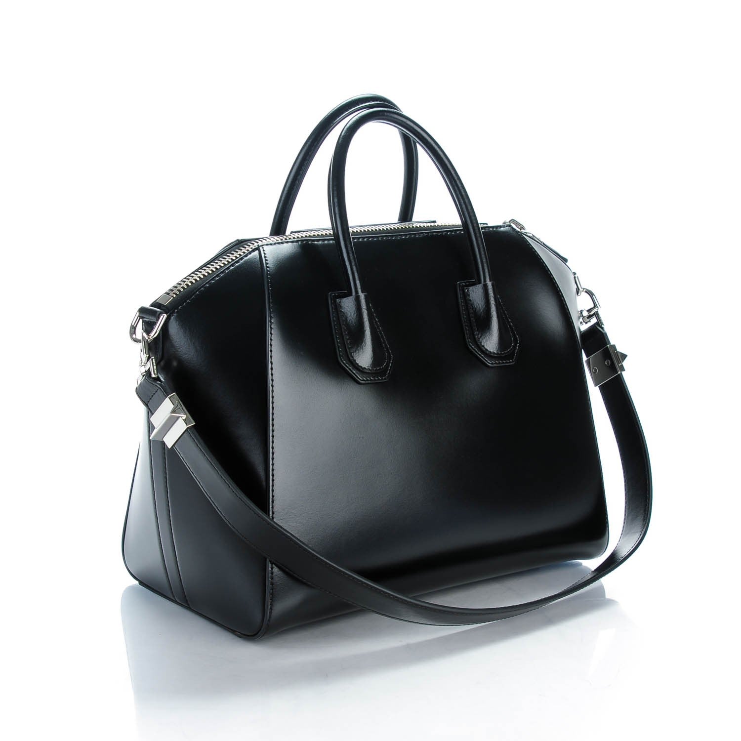 Givenchy Shiny Lord Calfskin Medium Antigona Black 3 of 7