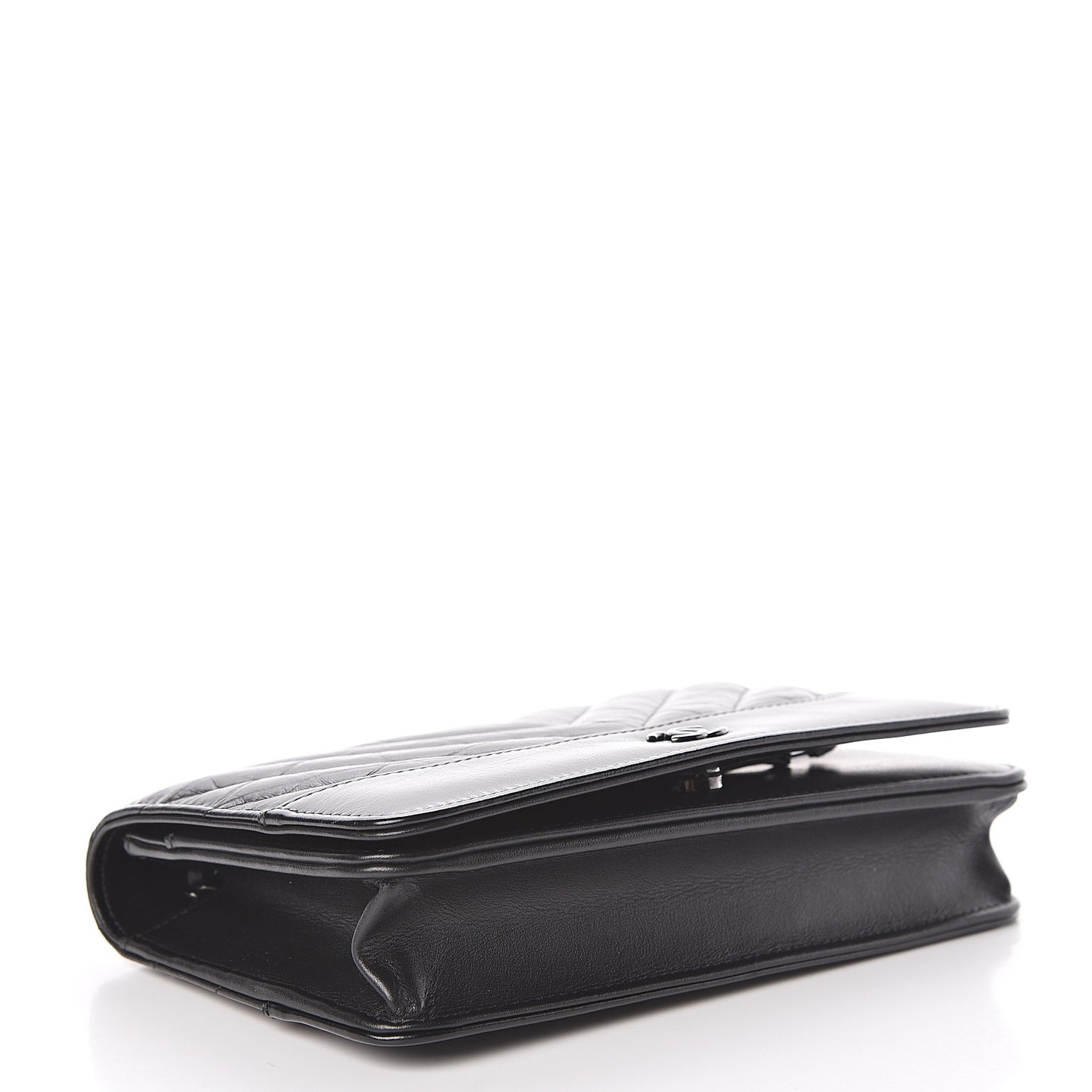Aged Calfskin Chevron Quilted Gabrielle Wallet On Chain WOC Black