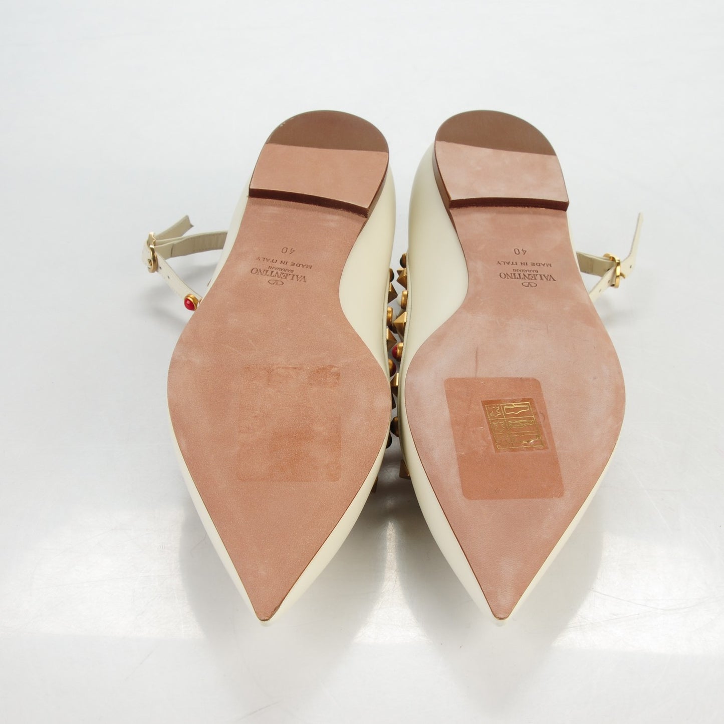 Nappa Rockstud Rolling Cage Ballerina Flats 40 Light Ivory