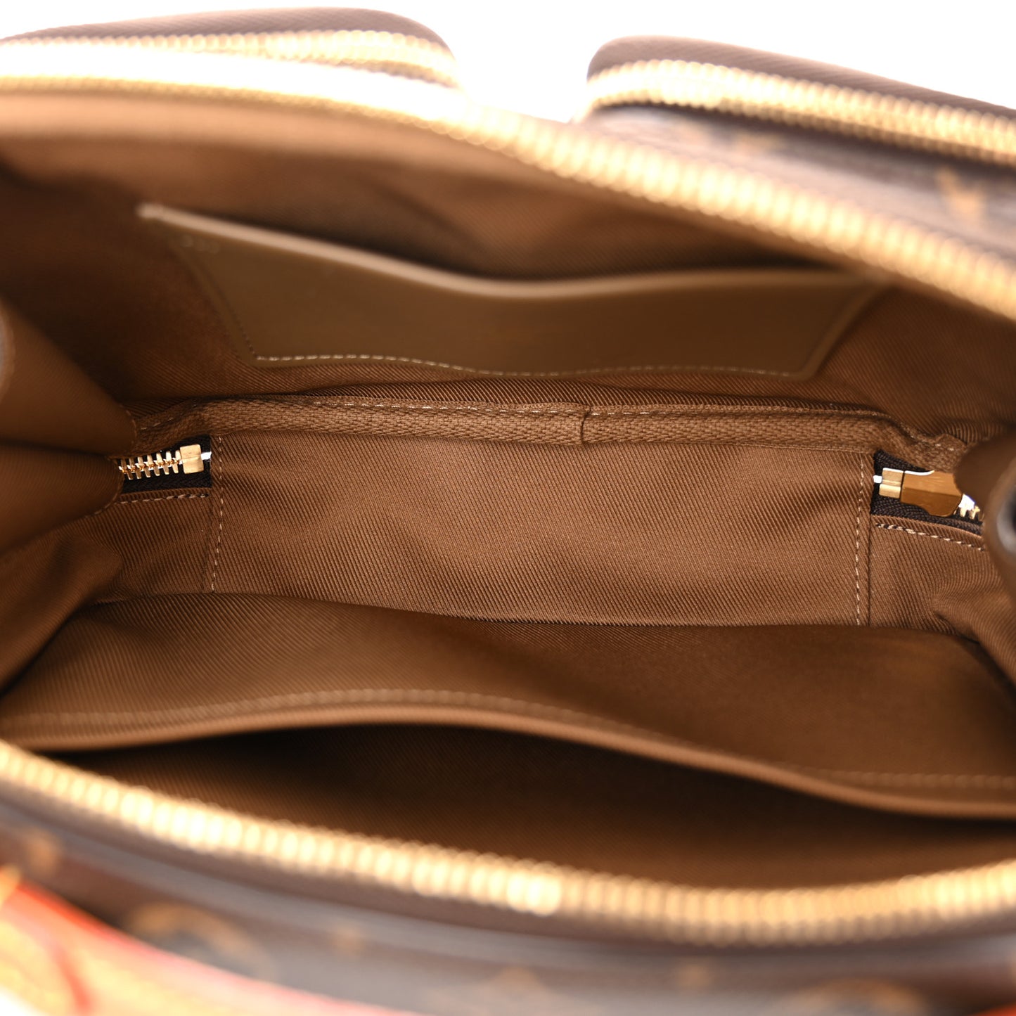 LOUIS VUITTON Monogram Utility Crossbody