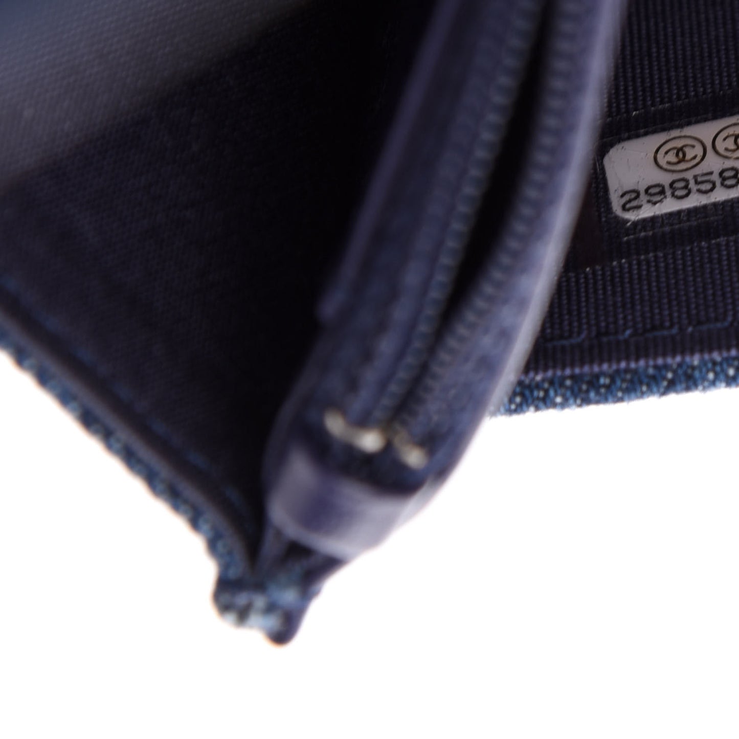 Denim Quilted 19 Wallet On Chain WOC Blue