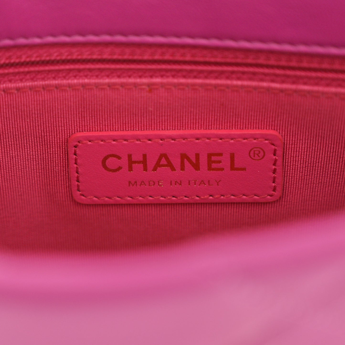 Lambskin Quilted Small Logo Strap Flap Purple