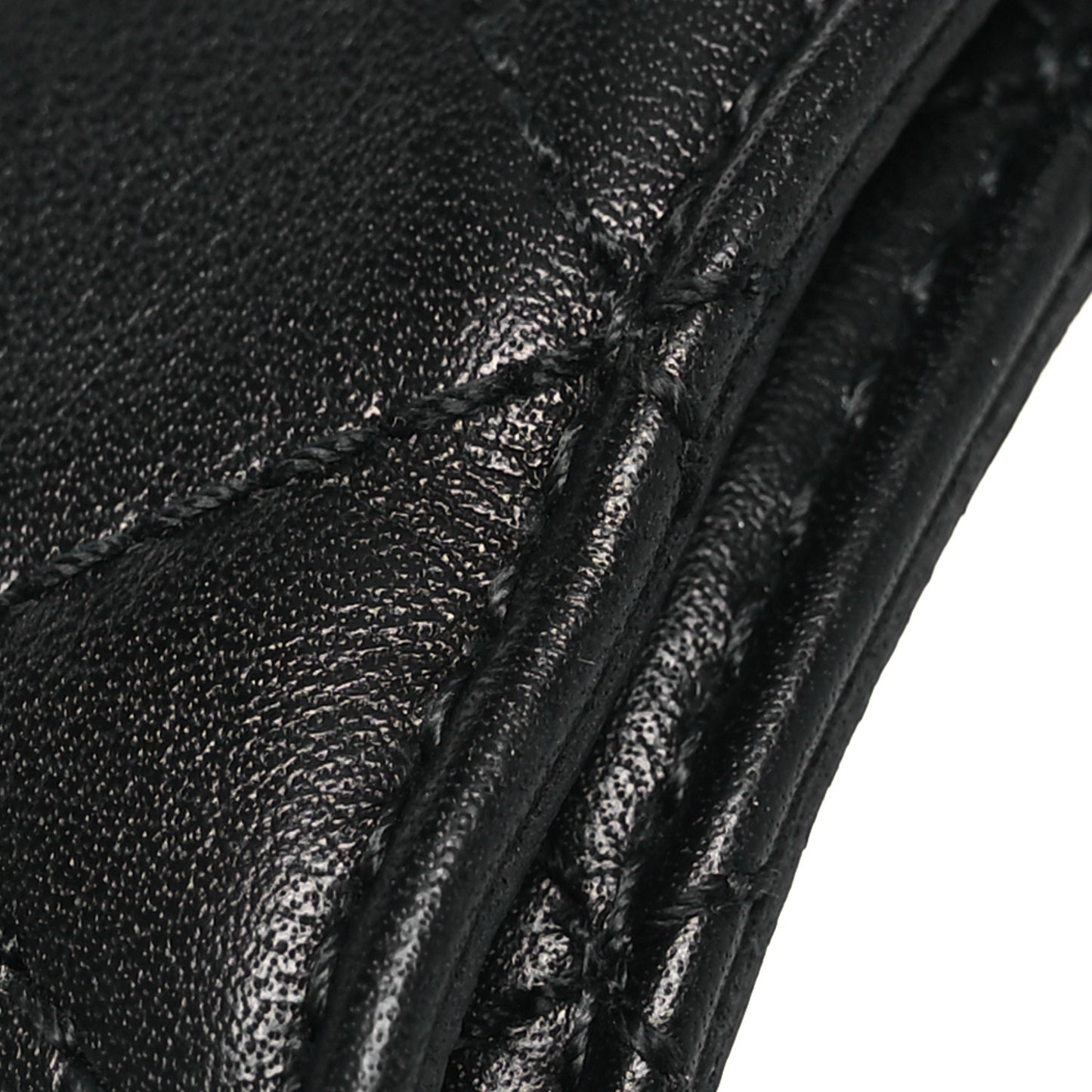 Lambskin Quilted CC Belt 90 36 Black Silvery